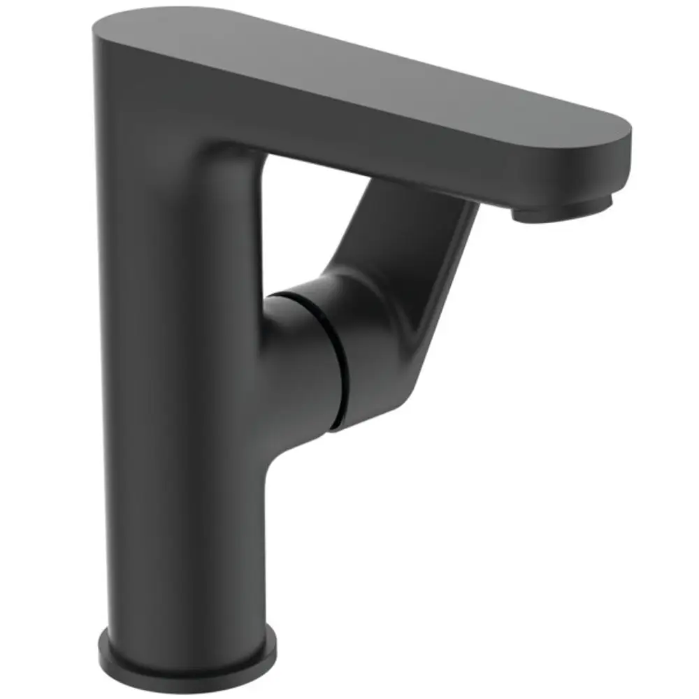 Schwarze Waschtischarmatur von Ideal Standard mit flachem Auslauf und einarmiger Bedienung. Die Form ist modern und schlicht gehalten.